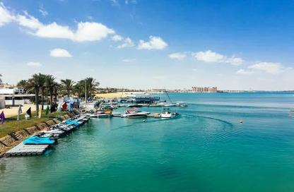 فيلا - 6 غرف نوم - 6 حمامات للبيع في مارينا - العلمين - الساحل الشمالي