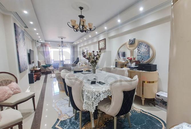 94915706 - Property Main Image