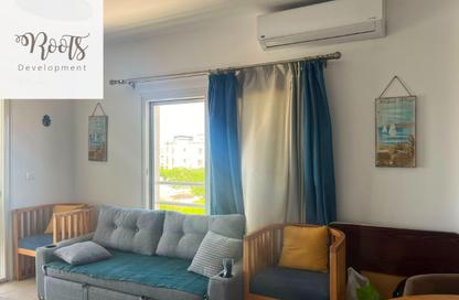 Chalet - 2 Bedrooms - 3 Bathrooms for rent in Amwaj - Sidi Abdel Rahman - North Coast