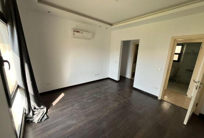 64381754 - Property Image 2