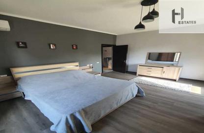 شقة - 2 غرف نوم - 1 حمام للايجار في ذا فيلدج - المستثمرين الجنوبية - مدينة القاهرة الجديدة - القاهرة