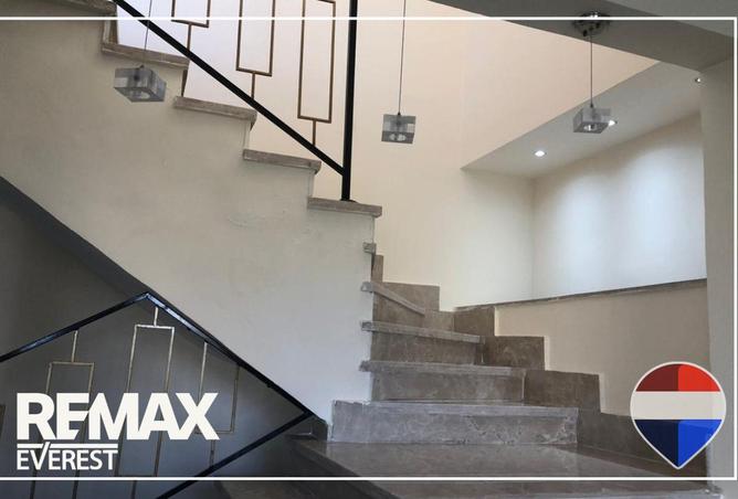 52459783 - Property Image 2