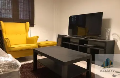 Apartment - 2 Bedrooms - 1 Bathroom for rent in Sarayat Al Maadi - Hay El Maadi - Cairo