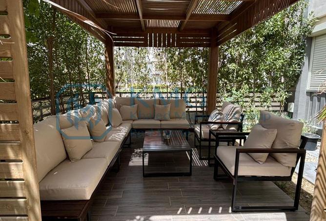 98010423 - Property Image 2
