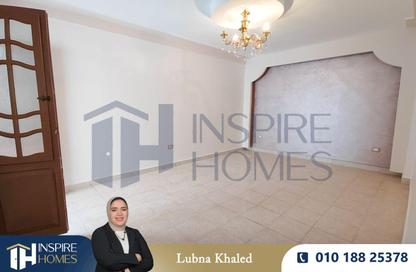 Apartment - 3 Bedrooms - 1 Bathroom for rent in Smouha - Hay Sharq - Alexandria
