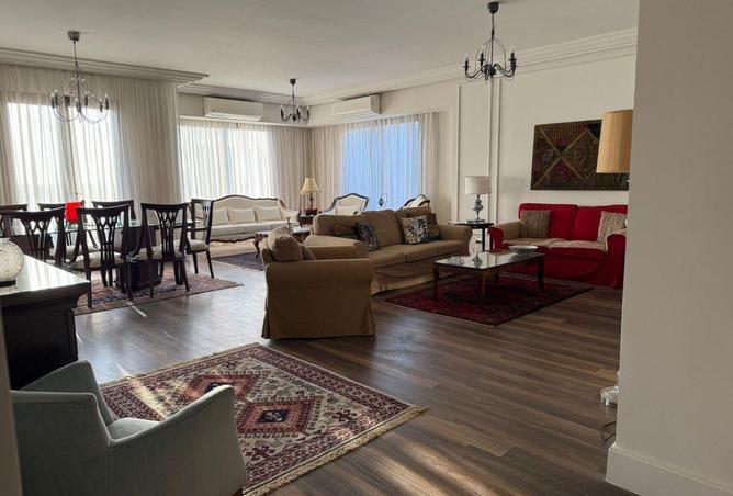 70100512 - Property Image 3