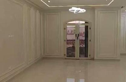 Apartment - 3 Bedrooms - 3 Bathrooms for sale in West Arabella - 5th Settlement Compounds - The 5th Settlement - New Cairo City - Cairo