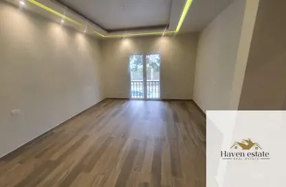 Apartment - 2 Bedrooms - 2 Bathrooms for rent in The Residences - New Cairo City - Cairo