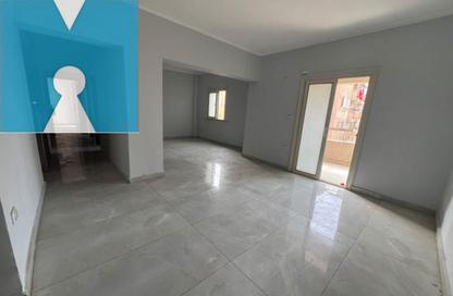Apartment - 2 - 2 for sale in Street 10 - 1st District - Sheikh Zayed City - Giza Apartment - 2 - 2 for sale in Street 10 - 1st District - Sheikh Zayed City - Giza