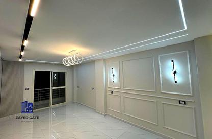 Apartment - 2 Bedrooms - 1 Bathroom for sale in Degla Gardens - Hadayek October - 6 October City - Giza