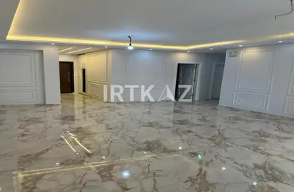 Apartment - 2 Bedrooms - 2 Bathrooms for sale in La Mirada Compound - 5th Settlement Compounds - The 5th Settlement - New Cairo City - Cairo