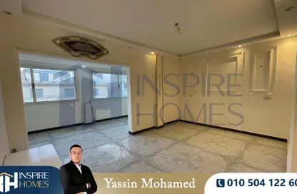 شقة - 2 غرف نوم - 1 حمام للايجار في سبورتنج - حي شرق - الاسكندرية