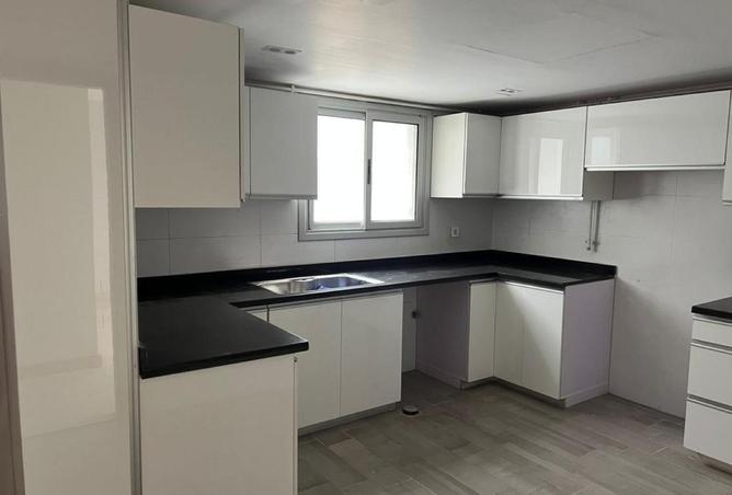 52463534 - Property Image 3