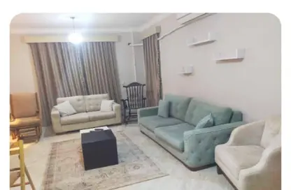 شقة - 3 غرف نوم - 2 حمامات للايجار في حى القرنفل - التجمع الخامس - مدينة القاهرة الجديدة - القاهرة