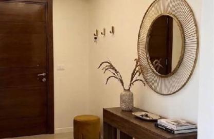 Apartment - 2 Bedrooms - 3 Bathrooms for sale in Pyramids Hills - Cairo Alexandria Desert Road - 6 October City - Giza Apartment - 2 Bedrooms - 3 Bathrooms for sale in Pyramids Hills - Cairo Alexandria Desert Road - 6 October City - Giza