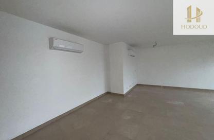 Apartment - 2 Bedrooms - 2 Bathrooms for sale in The Sierras - Uptown Cairo - Mokattam - Cairo