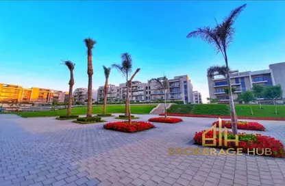 Apartment - 1 Bedroom - 2 Bathrooms for sale in Hyde Park - New Cairo City - Cairo