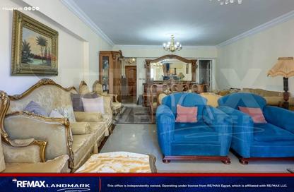 Apartment - 3 - 3 for sale in Khalil Mutran St. - Saba Basha - Hay Sharq - Alexandria