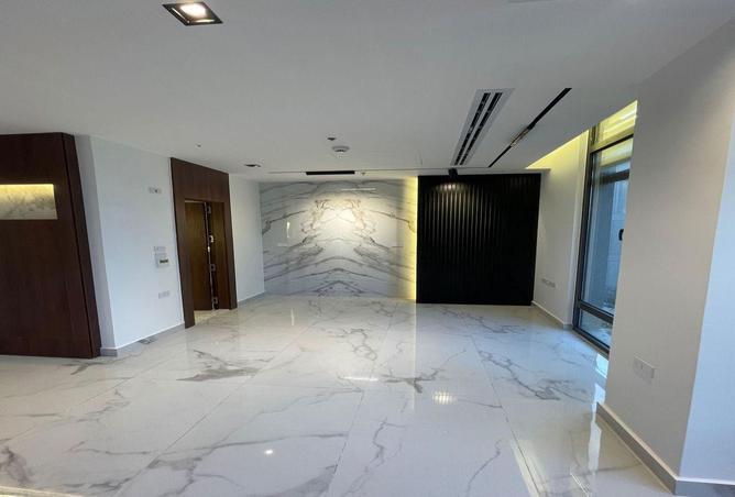 71391755 - Property Image 2