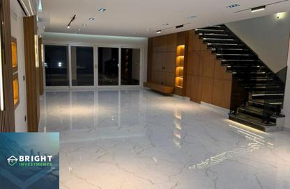 Apartment - 3 Bedrooms - 3 Bathrooms for rent in Mountain View iCity - 5th Settlement Compounds - The 5th Settlement - New Cairo City - Cairo