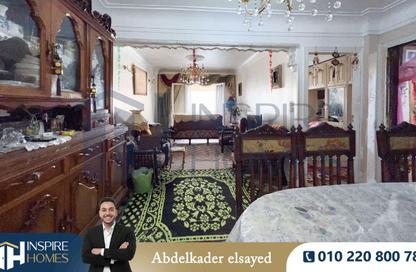 Apartment - 2 Bedrooms - 1 Bathroom for sale in Zezenia - Hay Sharq - Alexandria