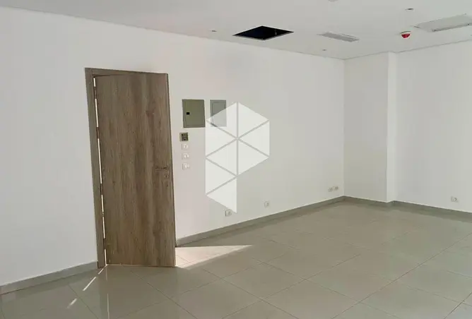 121147159 - Property Image 3