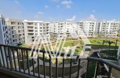 Apartment - 2 Bedrooms - 3 Bathrooms for sale in Garden Residence - Hyde Park - New Cairo City - Cairo