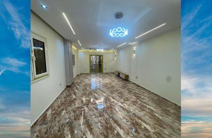 Apartment - 3 Bedrooms - 2 Bathrooms for sale in Gate 2 - Ahmose - Hadayek El Ahram - Giza