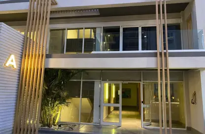 Apartment - 2 Bedrooms - 2 Bathrooms for sale in Mountain View iCity - 5th Settlement Compounds - The 5th Settlement - New Cairo City - Cairo