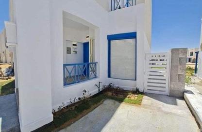 Chalet - 2 Bedrooms - 2 Bathrooms for sale in The Med - Ras Al Hekma - North Coast