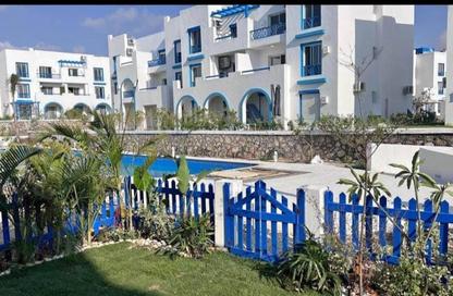 Chalet - 2 Bedrooms - 2 Bathrooms for sale in The Med - Ras Al Hekma - North Coast