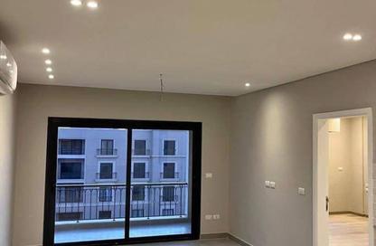 Apartment - 3 Bedrooms - 3 Bathrooms for rent in Village West - Sheikh Zayed Compounds - Sheikh Zayed City - Giza