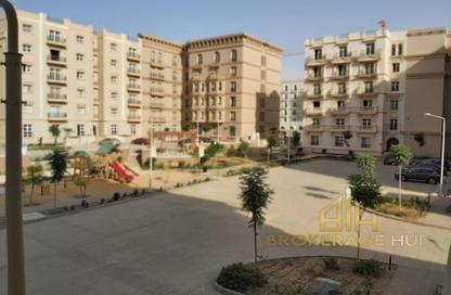 Apartment - 1 Bedroom - 2 Bathrooms for rent in Garden Residence - Hyde Park - New Cairo City - Cairo