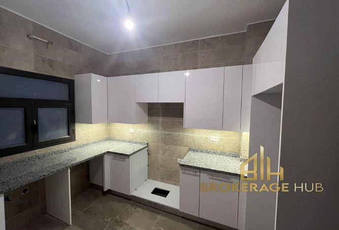 8524676 - Property Image 2