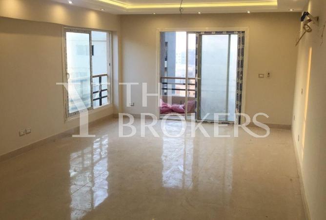 8610834 - Property Image 3