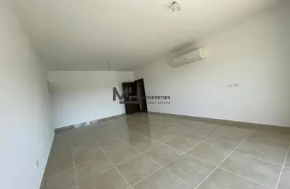 شقة - 2 غرف نوم - 2 حمامات للايجار في مون ريزيدنس - فيفث سكوير - التجمع الخامس - مدينة القاهرة الجديدة - القاهرة