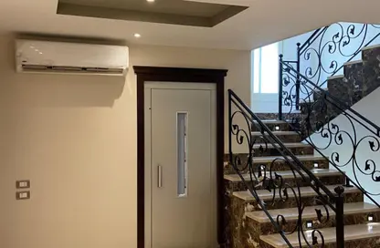 Villa - 6 Bedrooms - 7 Bathrooms for sale in Cairo Festival City - North Investors Area - New Cairo City - Cairo