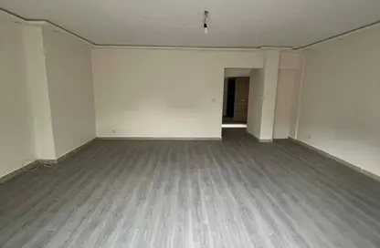 Apartment - 2 Bedrooms - 2 Bathrooms for sale in El Rehab Extension - Al Rehab - New Cairo City - Cairo