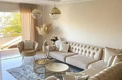 Apartment - 2 Bedrooms - 2 Bathrooms for sale in Hyde Park - New Cairo City - Cairo