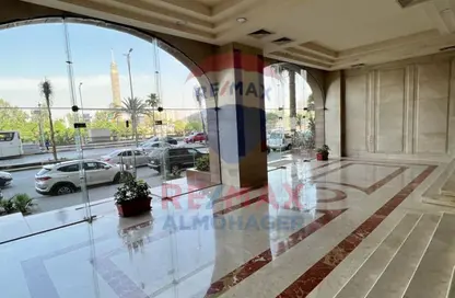 شقة - 4 غرف نوم - 3 حمامات للبيع في شارع النيل - الدقي - الجيزة