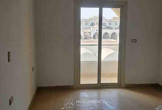 8497640 - Property Image 2