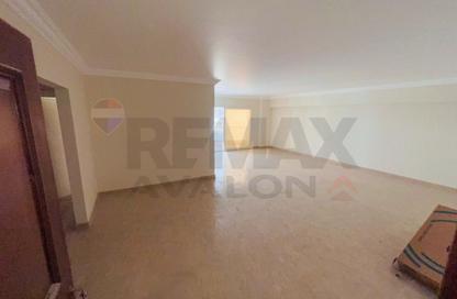 Apartment - 3 Bedrooms - 2 Bathrooms for rent in Grand View - Smouha - Hay Sharq - Alexandria Apartment - 3 Bedrooms - 2 Bathrooms for rent in Grand View - Smouha - Hay Sharq - Alexandria