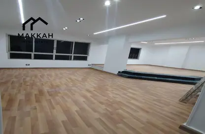 Apartment - 2 Bedrooms - 1 Bathroom for sale in Salah Salem St. - Roxy - Heliopolis - Masr El Gedida - Cairo