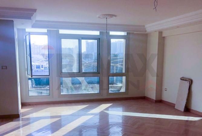 8552934 - Property Image 2