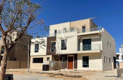 Townhouse - 3 Bedrooms - 3 Bathrooms for sale in Vye Sodic - New Zayed City - Sheikh Zayed City - Giza