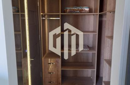 Apartment - 3 Bedrooms - 3 Bathrooms for rent in Midtown - South Investors Area - New Cairo City - Cairo