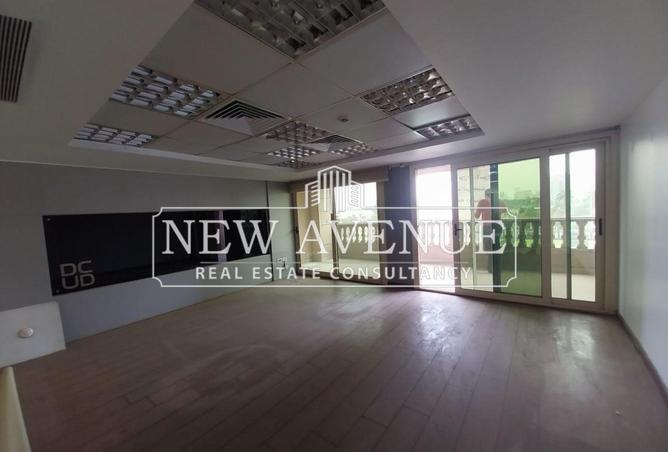 70097327 - صورة العقار 2