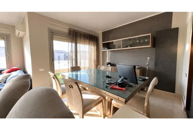 117780279 - Property Image 2