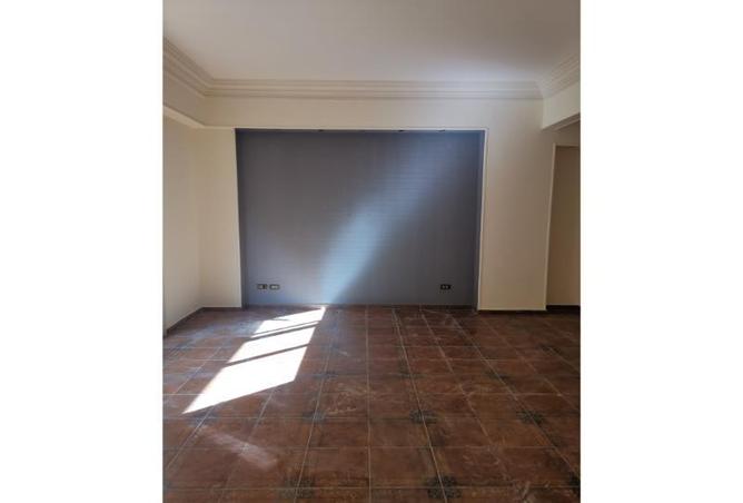 74312289 - Property Image 2