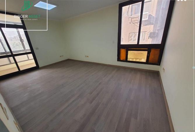 8653918 - Property Image 2